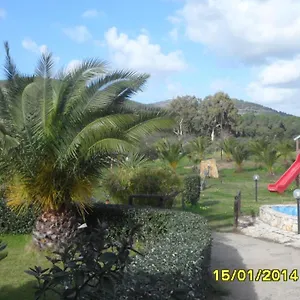 agriturismo-isidoro-bb.hotelsalgherosardinia.com/
